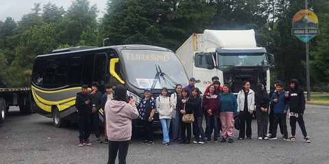 Microbús de 29 pasajeros - Transportes Aguas Claras